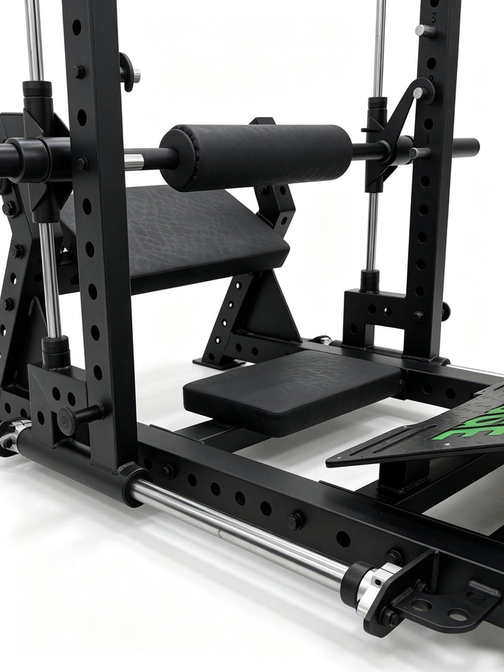 11GAUGE Plate-Loaded 3D Glute Bridge Machine — 11G-D1, detail view 2
