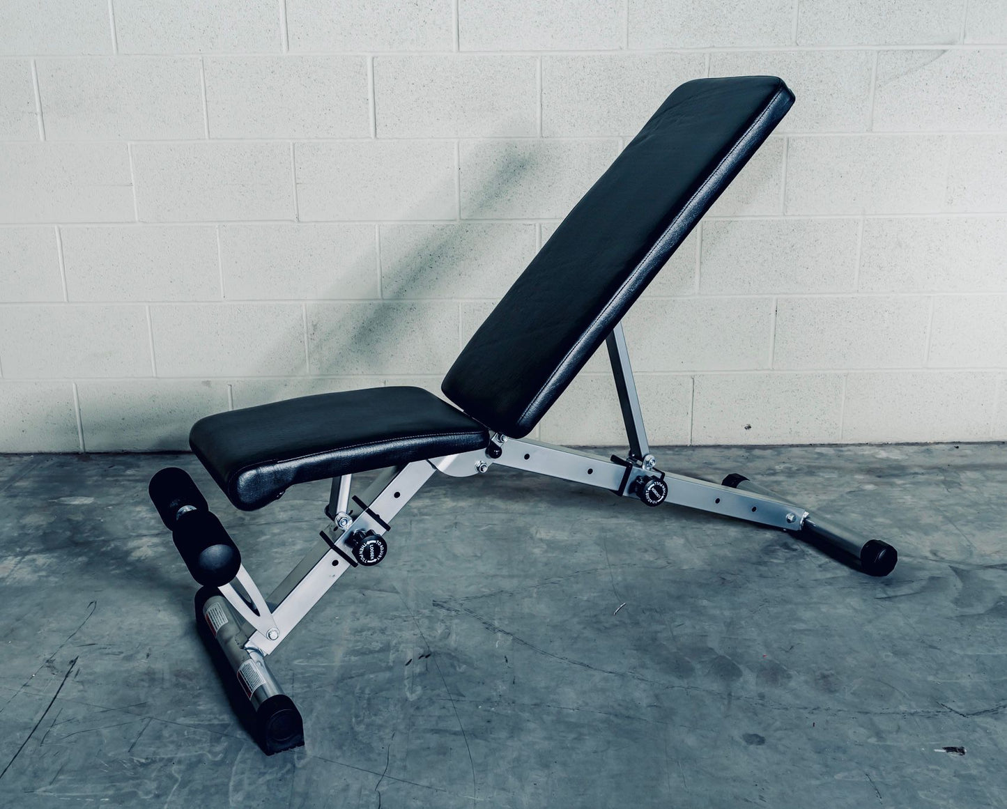 Adjustable Bench XRAB02 X-RIVAL